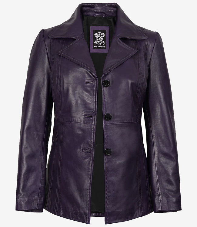 Lilafarbener Damen-Lederblazer mit drei Knöpfen