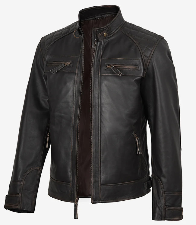 Große Herrenjacke aus braunem Leder im Used-Look im Biker-Stil – gesteppte Schultern