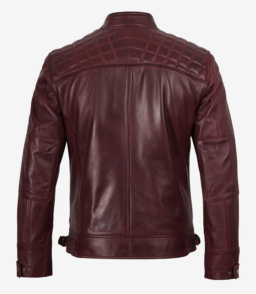Große Herrenjacke aus echtem Leder im kastanienbraunen Biker-Stil – gesteppte Schulter