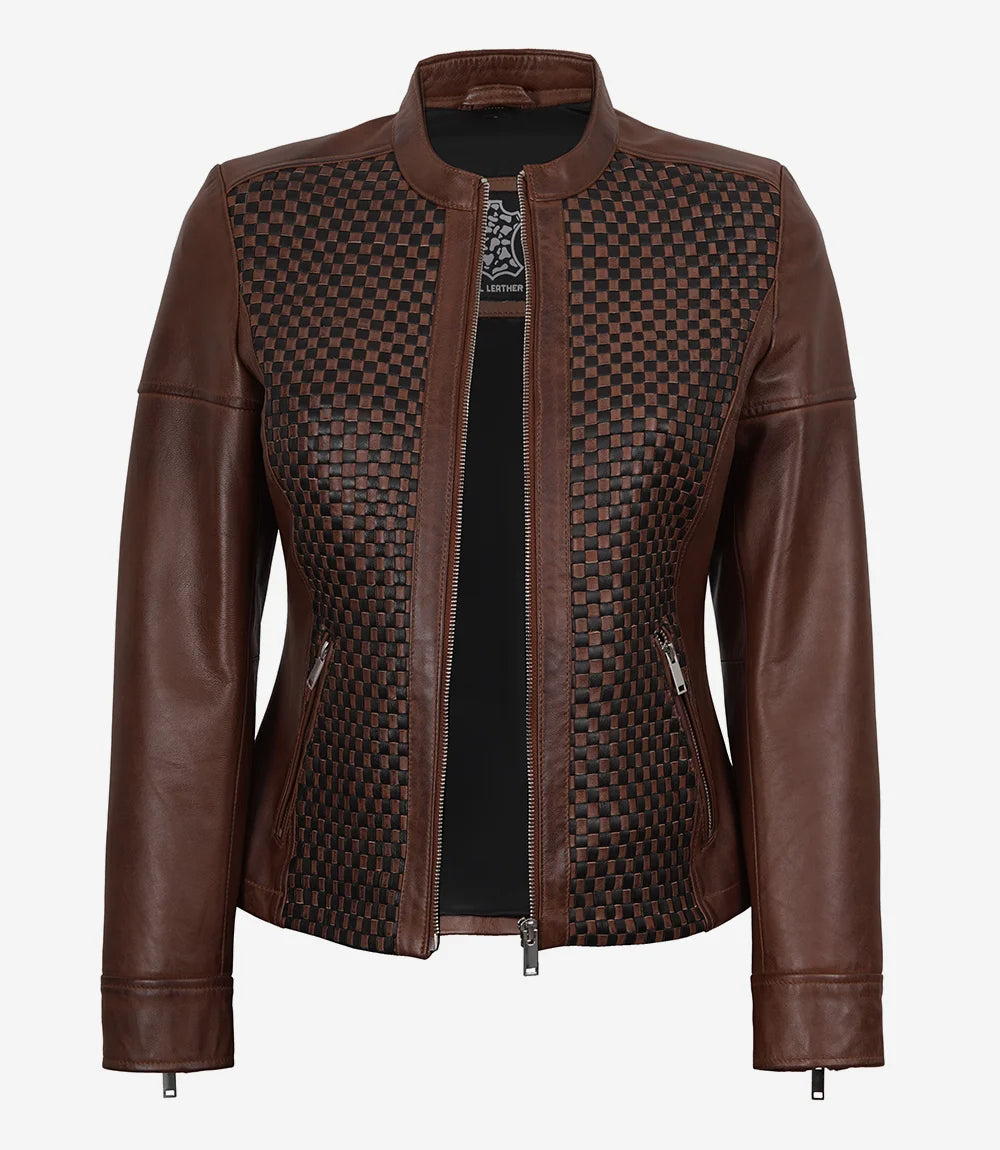 Braune Damenjacke aus strukturiertem Leder im Biker-Stil